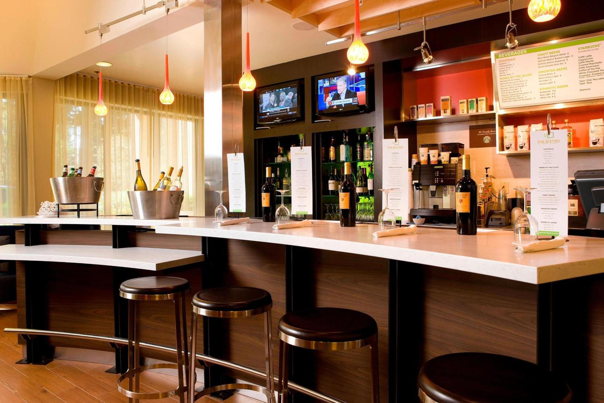 Hotel Courtyard Airport Natomas 3*