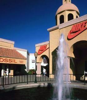 Courtyard Airport Natomas Hotel 3*