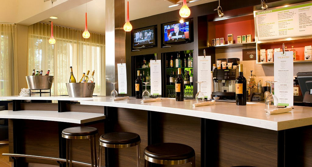 Courtyard Airport Natomas Hotel 3*